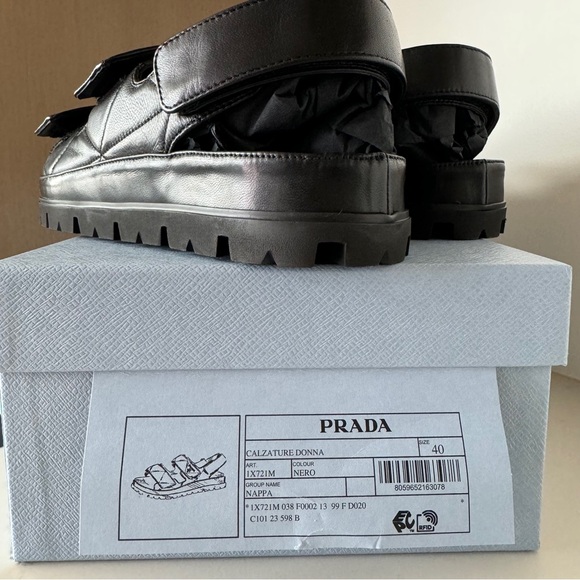 🖤NEW🖤PRADA Quilted Leather Strap Sandals, 40 - Picture 12 of 15